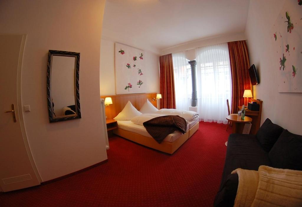Hotel Mohren Post Wangen im Allgaeu Room photo